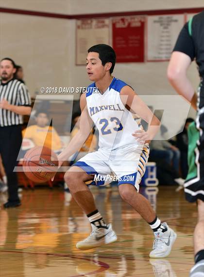 Thumbnail 2 in Biggs vs. Maxwell (Love of the Game) photogallery.