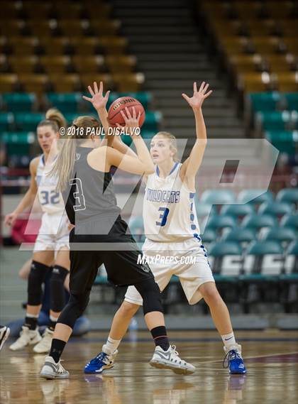 Thumbnail 1 in Fossil Ridge vs. Fruita Monument (CHSSA 5A Great 8) photogallery.