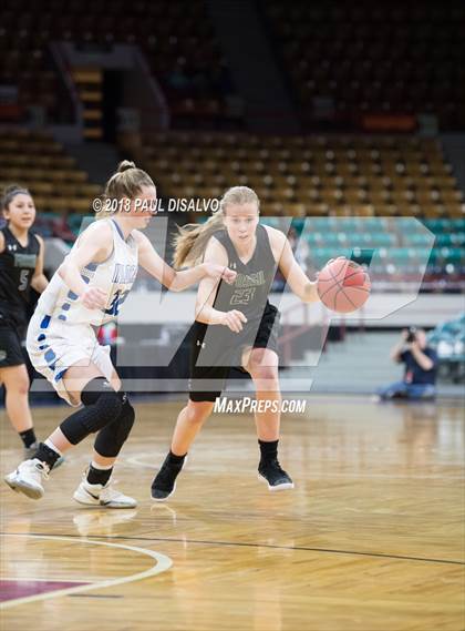 Thumbnail 1 in Fossil Ridge vs. Fruita Monument (CHSSA 5A Great 8) photogallery.