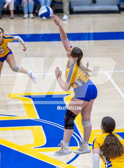 Thumbnail 1 in Batesville @ Mountain Home photogallery.
