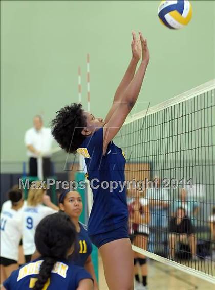 Thumbnail 2 in Inderkum vs. California School for the Deaf (Lady Rams Classic) photogallery.