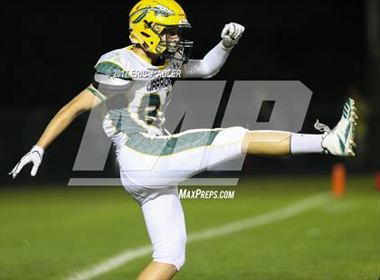 Thumbnail 3 in Foxborough vs. King Philip Regional photogallery.