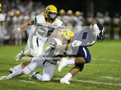Thumbnail 3 in Foxborough vs. King Philip Regional photogallery.