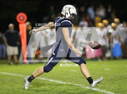 Thumbnail 2 in Foxborough vs. King Philip Regional photogallery.