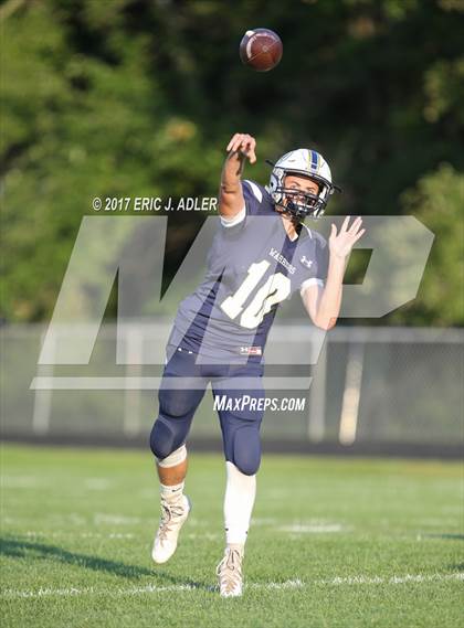 Thumbnail 3 in Foxborough vs. King Philip Regional photogallery.