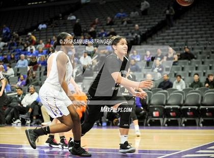 Thumbnail 3 in Northview vs. Oakland Tech (CIF State D4 Final) photogallery.