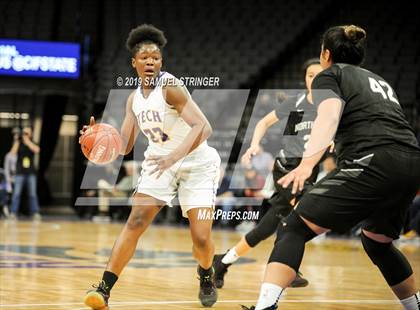 Thumbnail 3 in Northview vs. Oakland Tech (CIF State D4 Final) photogallery.