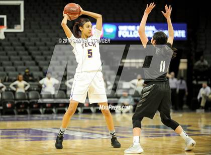 Thumbnail 3 in Northview vs. Oakland Tech (CIF State D4 Final) photogallery.