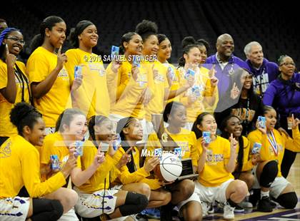 Thumbnail 2 in Northview vs. Oakland Tech (CIF State D4 Final) photogallery.