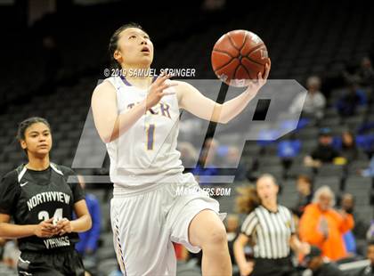 Thumbnail 2 in Northview vs. Oakland Tech (CIF State D4 Final) photogallery.
