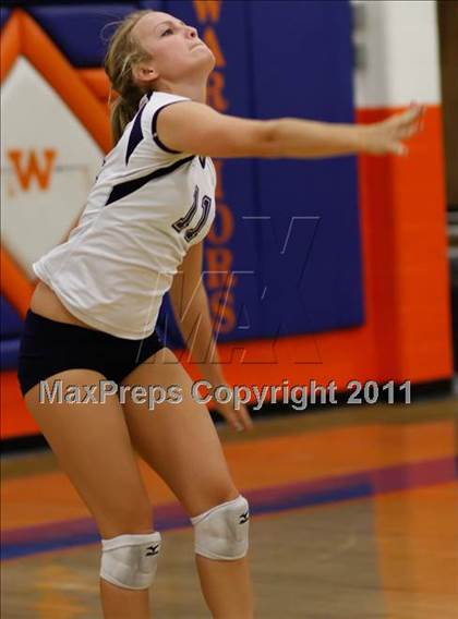 Thumbnail 3 in Westlake vs. Notre Dame photogallery.