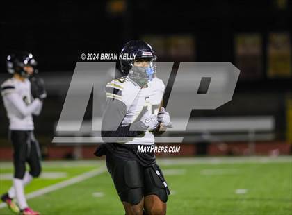 Thumbnail 3 in Springfield Central @ Boston College High (MIAA Division 1 Round of 8) photogallery.