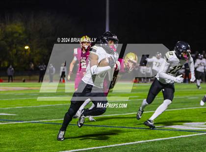 Thumbnail 3 in Springfield Central @ Boston College High (MIAA Division 1 Round of 8) photogallery.