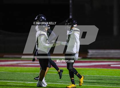 Thumbnail 1 in Springfield Central @ Boston College High (MIAA Division 1 Round of 8) photogallery.