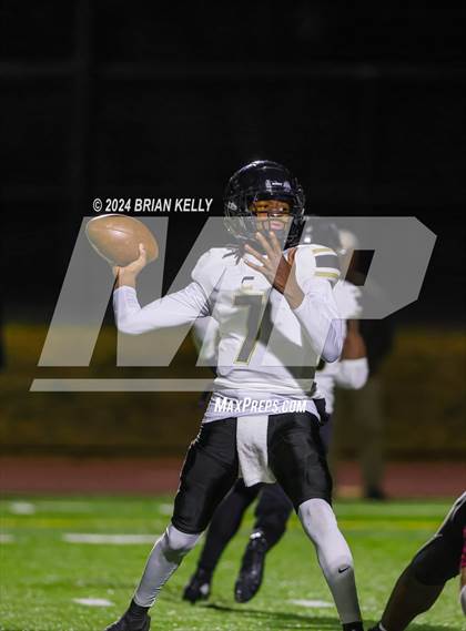 Thumbnail 2 in Springfield Central @ Boston College High (MIAA Division 1 Round of 8) photogallery.