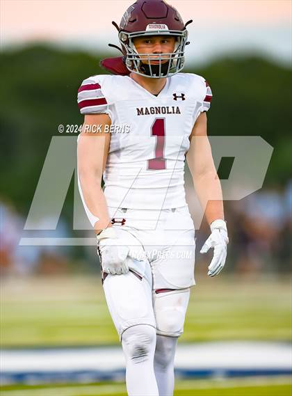 Thumbnail 3 in Lake Creek vs Magnolia photogallery.