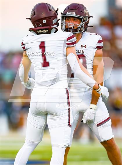 Thumbnail 1 in Lake Creek vs Magnolia photogallery.