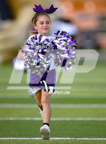 Thumbnail 3 in Lake Creek vs Magnolia photogallery.