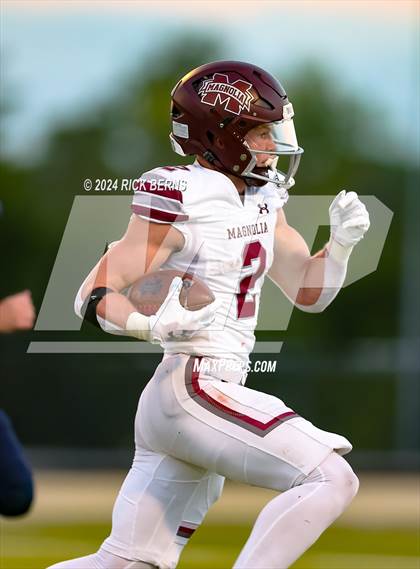 Thumbnail 2 in Lake Creek vs Magnolia photogallery.