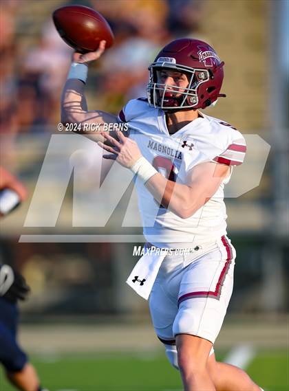 Thumbnail 2 in Lake Creek vs Magnolia photogallery.