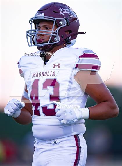 Thumbnail 2 in Lake Creek vs Magnolia photogallery.