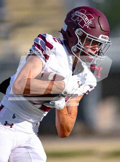 Thumbnail 3 in Lake Creek vs Magnolia photogallery.