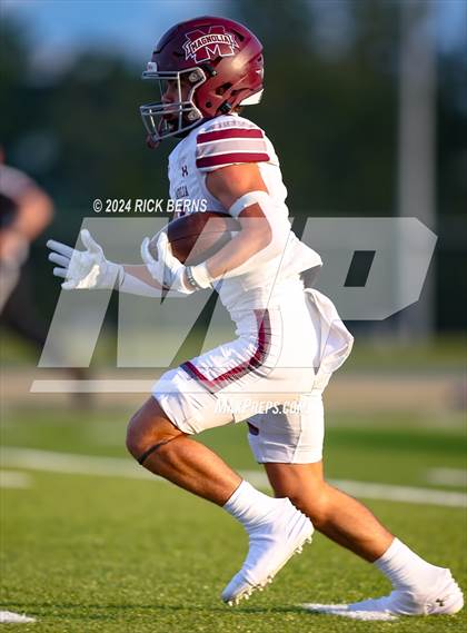 Thumbnail 1 in Lake Creek vs Magnolia photogallery.