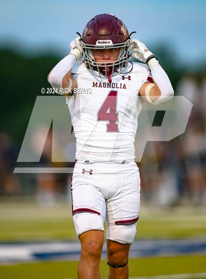 Thumbnail 3 in Lake Creek vs Magnolia photogallery.