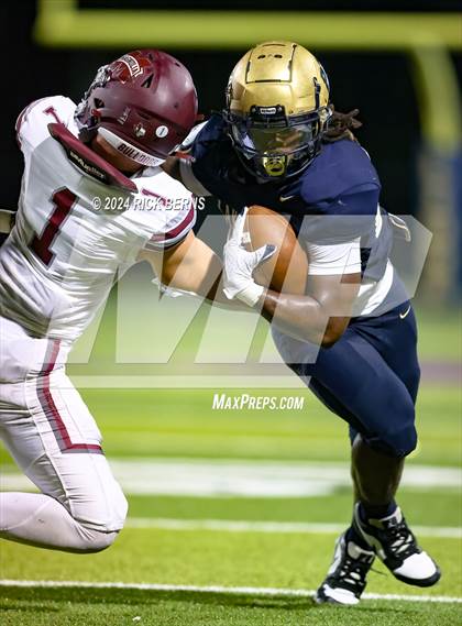 Thumbnail 2 in Lake Creek vs Magnolia photogallery.