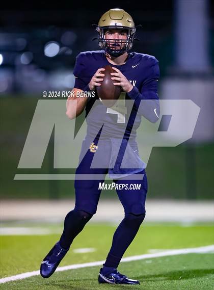 Thumbnail 1 in Lake Creek vs Magnolia photogallery.