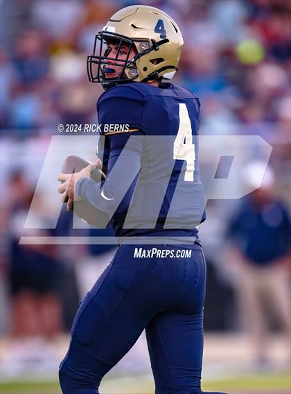 Thumbnail 1 in Lake Creek vs Magnolia photogallery.