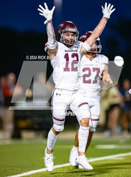 Thumbnail 2 in Lake Creek vs Magnolia photogallery.