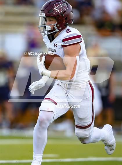 Thumbnail 2 in Lake Creek vs Magnolia photogallery.