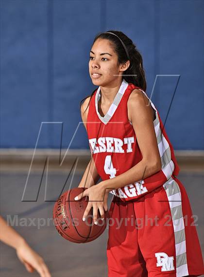 Thumbnail 3 in Desert Mirage vs Coachella Valley (MaxPreps Holiday Classic) photogallery.