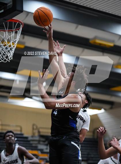 Thumbnail 1 in Chandler vs Desert Ridge photogallery.