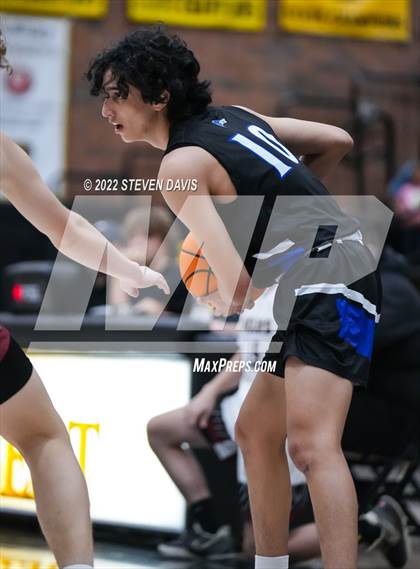Thumbnail 1 in Chandler vs Desert Ridge photogallery.