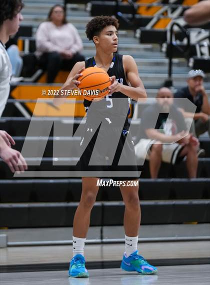 Thumbnail 1 in Chandler vs Desert Ridge photogallery.