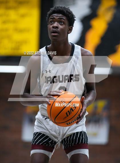 Thumbnail 2 in Chandler vs Desert Ridge photogallery.
