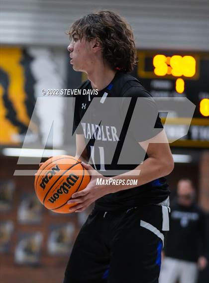 Thumbnail 3 in Chandler vs Desert Ridge photogallery.