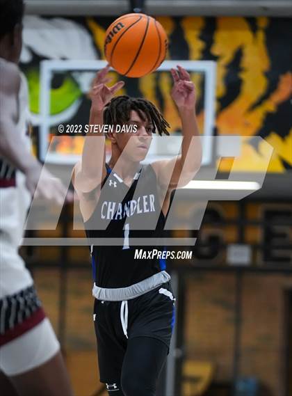 Thumbnail 2 in Chandler vs Desert Ridge photogallery.