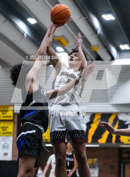 Thumbnail 3 in Chandler vs Desert Ridge photogallery.