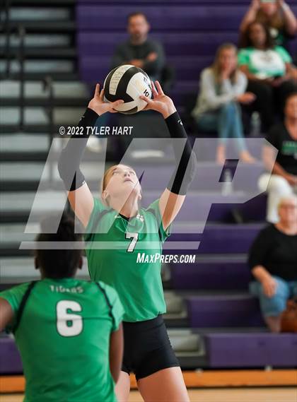 Thumbnail 1 in Yorktown @ Brownsburg (Brownsburg invite) photogallery.