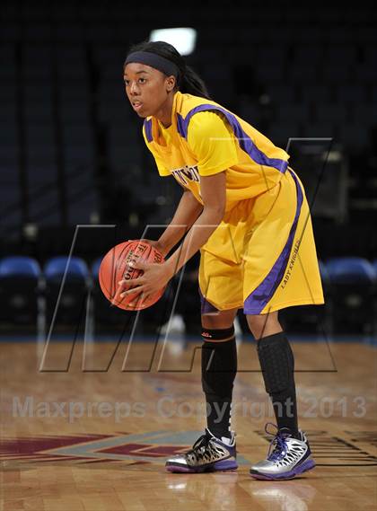 Thumbnail 2 in Ridgeview vs. Lynwood (CIF SoCal Regional D2 Final) photogallery.