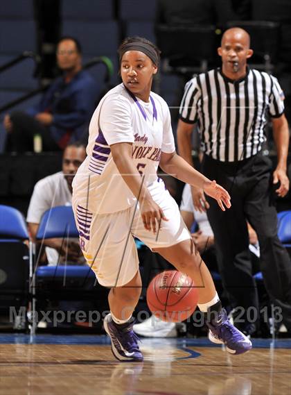 Thumbnail 1 in Ridgeview vs. Lynwood (CIF SoCal Regional D2 Final) photogallery.