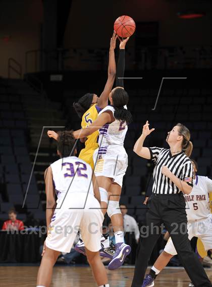 Thumbnail 3 in Ridgeview vs. Lynwood (CIF SoCal Regional D2 Final) photogallery.