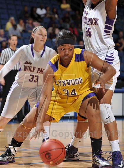 Thumbnail 3 in Ridgeview vs. Lynwood (CIF SoCal Regional D2 Final) photogallery.