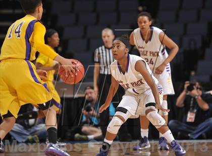 Thumbnail 1 in Ridgeview vs. Lynwood (CIF SoCal Regional D2 Final) photogallery.