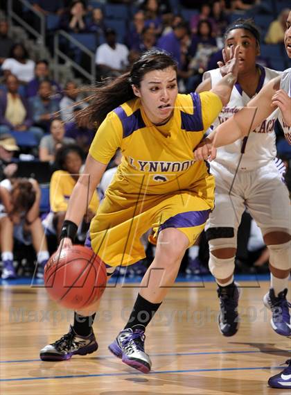 Thumbnail 3 in Ridgeview vs. Lynwood (CIF SoCal Regional D2 Final) photogallery.