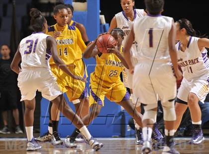 Thumbnail 2 in Ridgeview vs. Lynwood (CIF SoCal Regional D2 Final) photogallery.