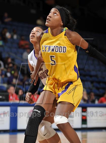 Thumbnail 1 in Ridgeview vs. Lynwood (CIF SoCal Regional D2 Final) photogallery.